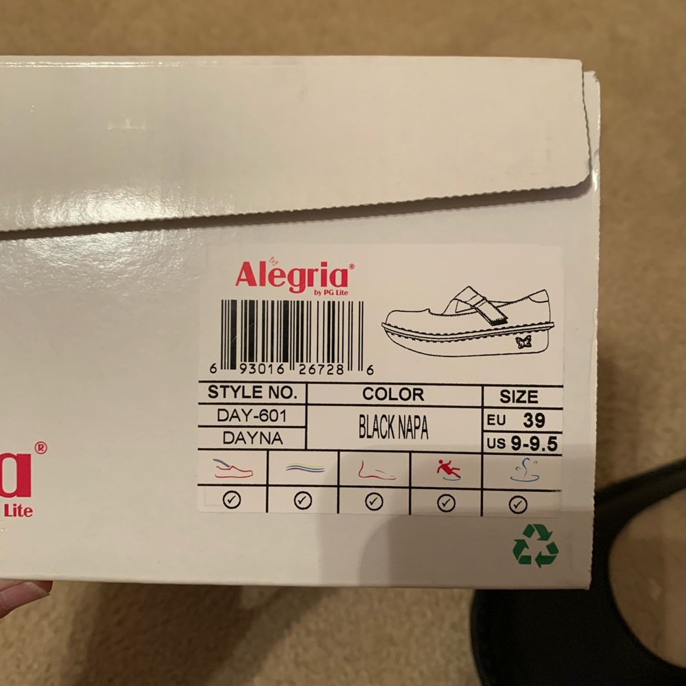 Please Use Alegria Sizing Chart For Correct Sizing - image 5